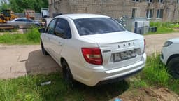 Lada Granta седан - 4