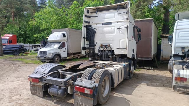 Renault T 4x2 Седельный тягач - 3