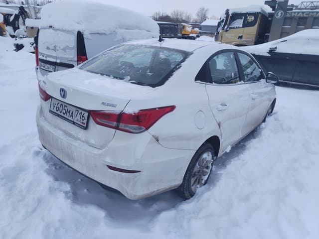 Changan Alsvin - 3
