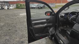 Toyota Hilux - 7