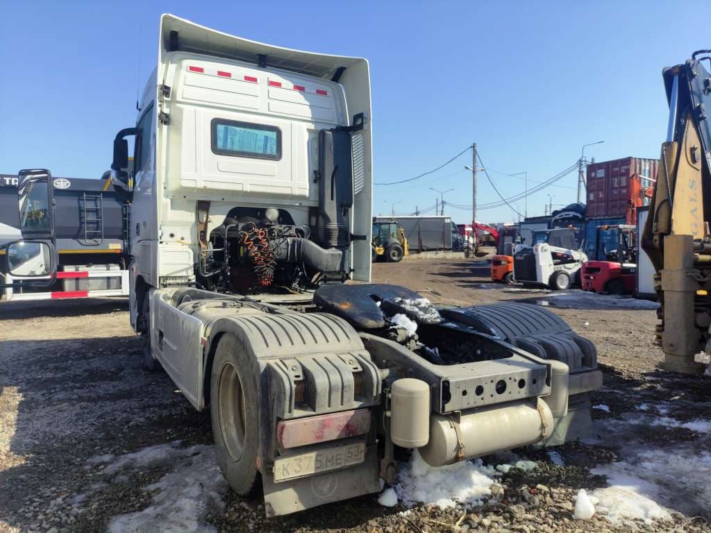 Foton AUMAN 4x2 Седельный тягач - 4