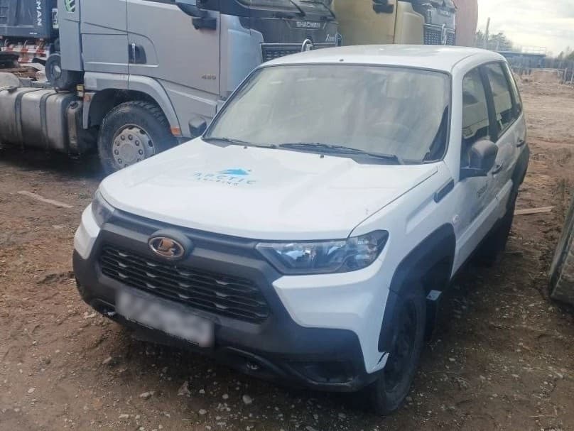 Lada Niva Travel - 1