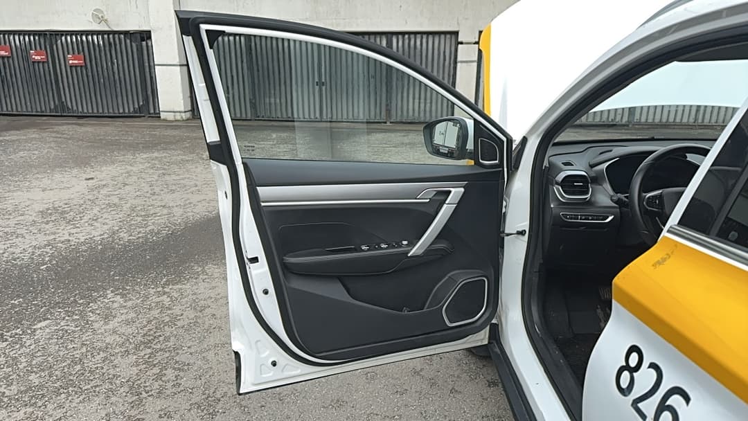 Geely Coolray - 7