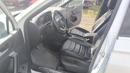 Volkswagen Tiguan - 6