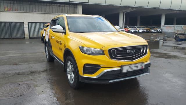 Geely Atlas Pro - 2