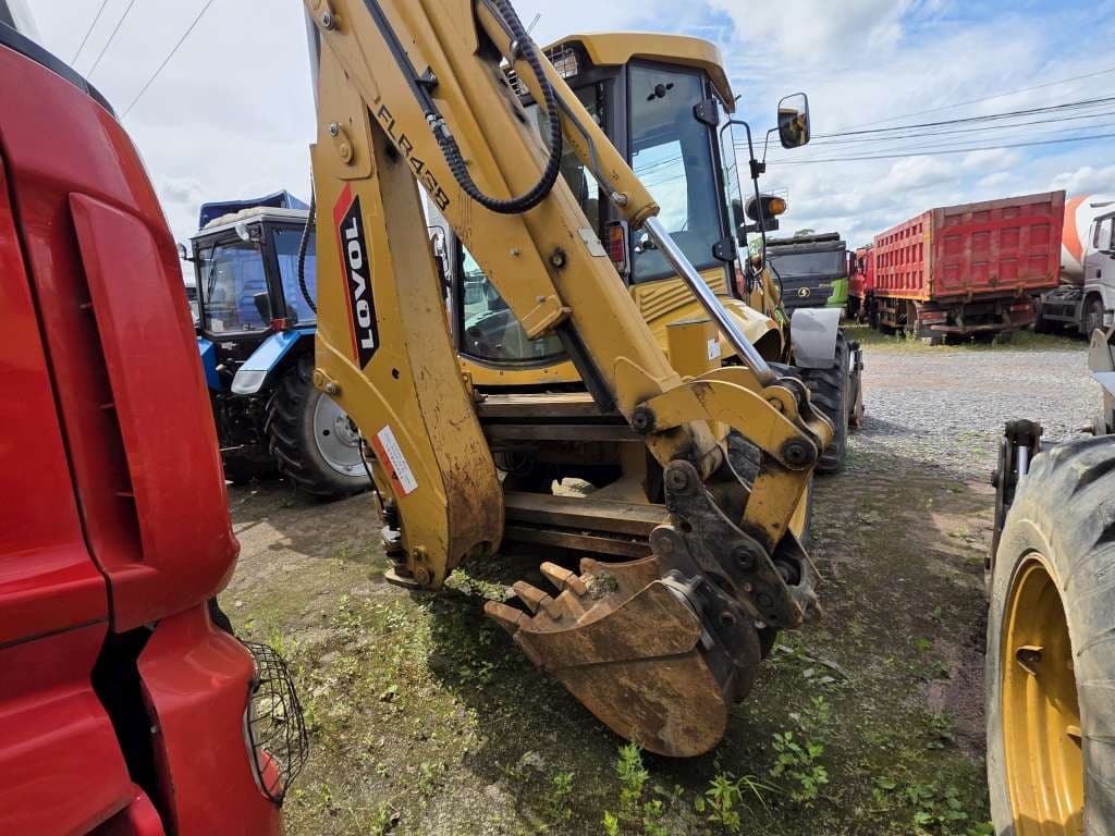 Lovol FLB468 Экскаватор-погрузчик - 3