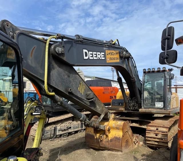 John Deere E260 Экскаватор - 1