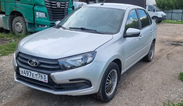 Lada Granta седан - 1