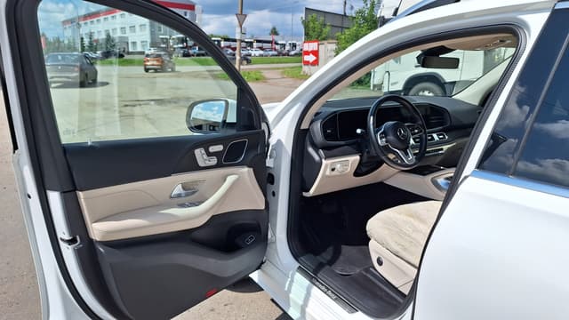 Mercedes-Benz GLE - 7