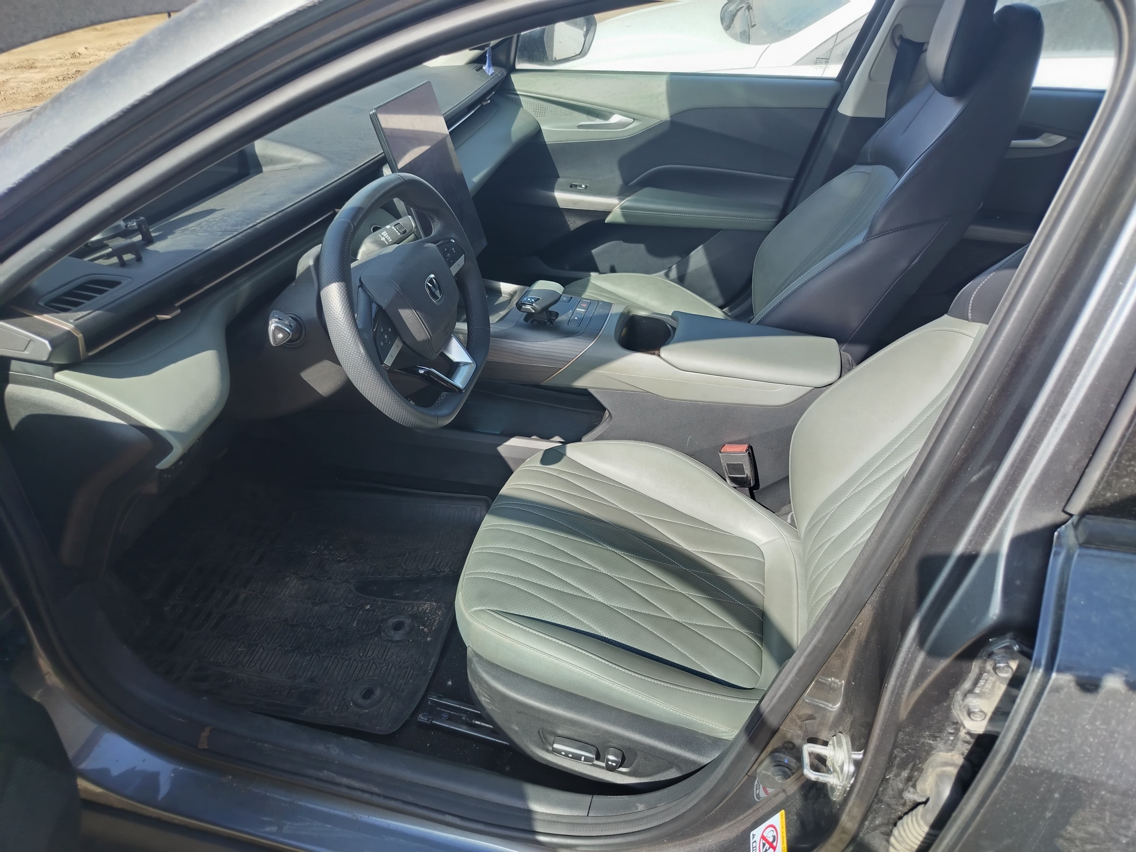 Changan Lamore - 5