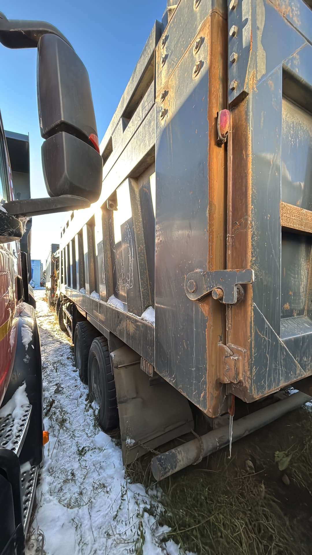Shacman (Shaanxi) SX* 8x4 Самосвал - 4