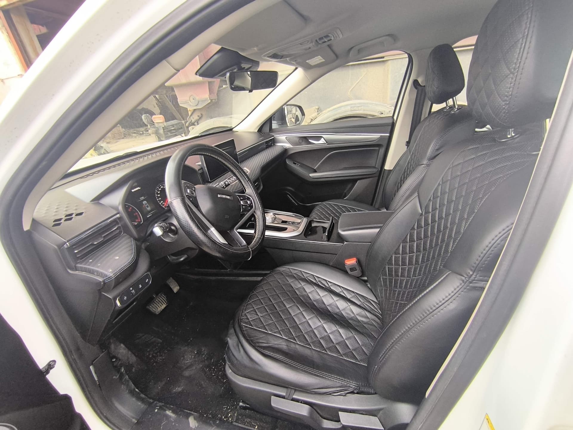Haval Jolion - 6