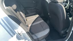 Skoda Rapid - 9