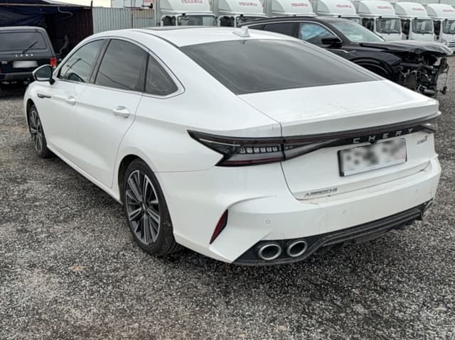 Chery ARRIZO 8 - 4