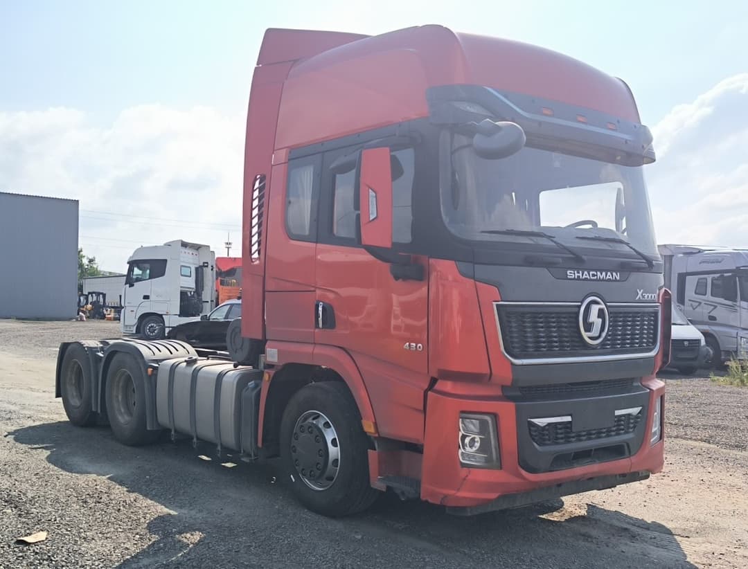 Shacman (Shaanxi) SX* 6x4 Седельный тягач - 2