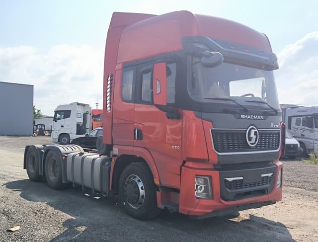 Shacman (Shaanxi) SX* 6x4 Седельный тягач - 2