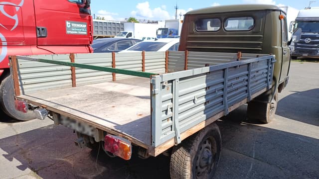 UAZ 3303 Бортовой - 3