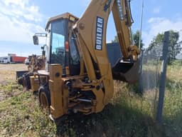 Builder BL30 Экскаватор-погрузчик - 4