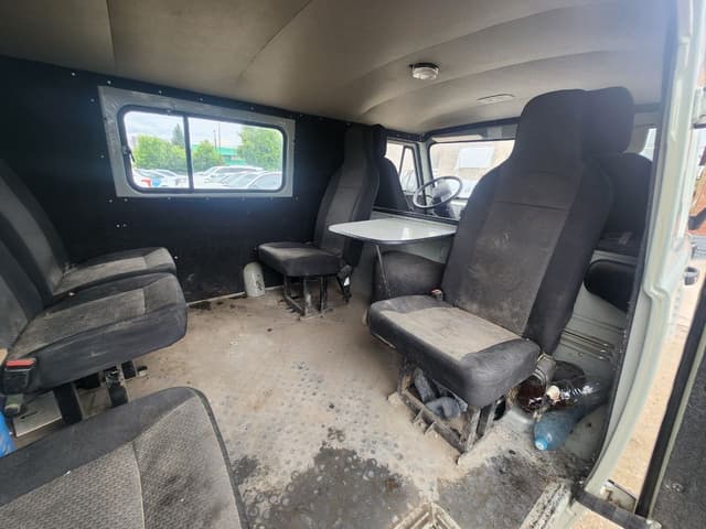 UAZ 3909* Грузопассажирский - 8