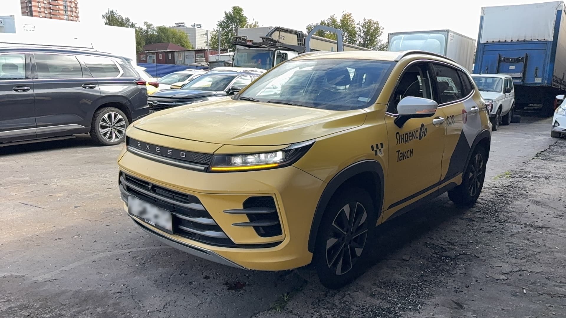Exeed LX - 1