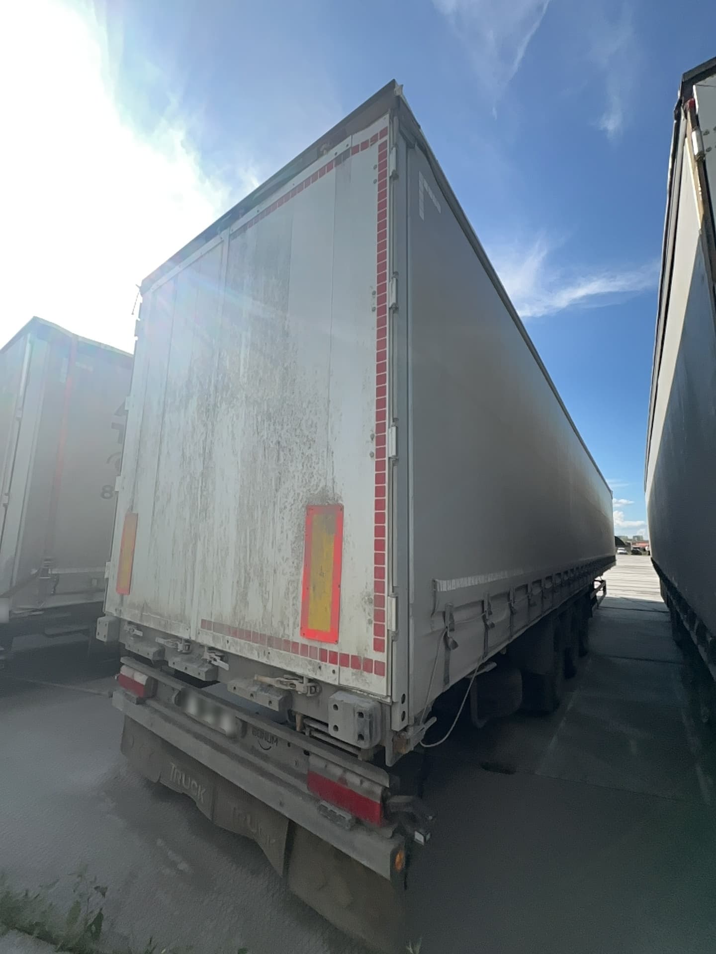Bonum 9142* Полуприцеп шторный - 3