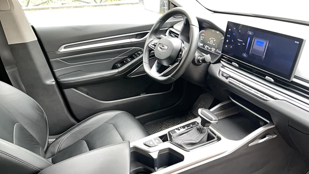 Geely EMGRAND - 6