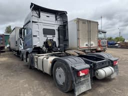 FAW J7 4x2 Седельный тягач - 4