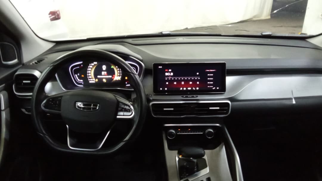 Geely Coolray - 5
