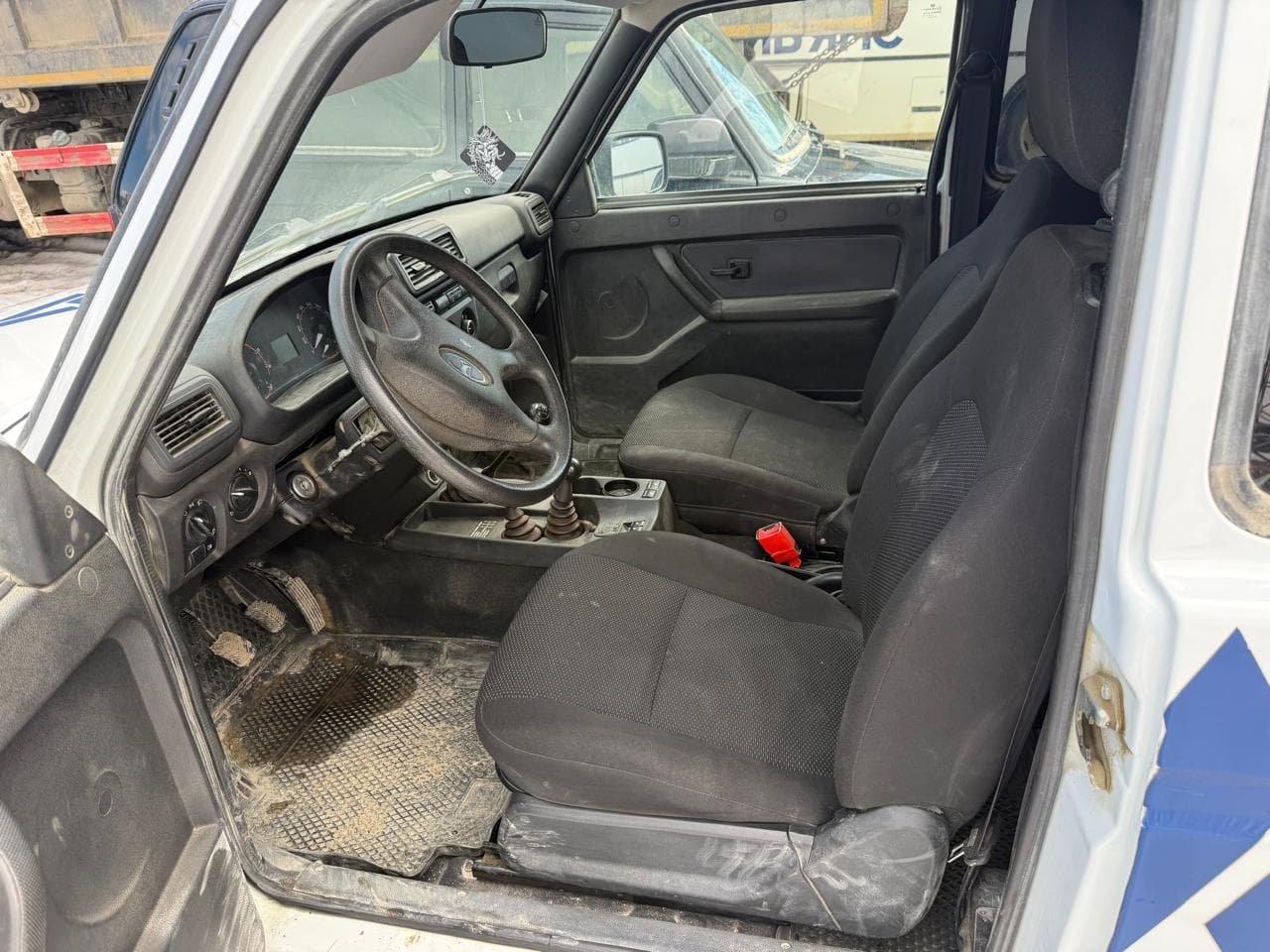 Lada Niva Legend 3 дв - 5