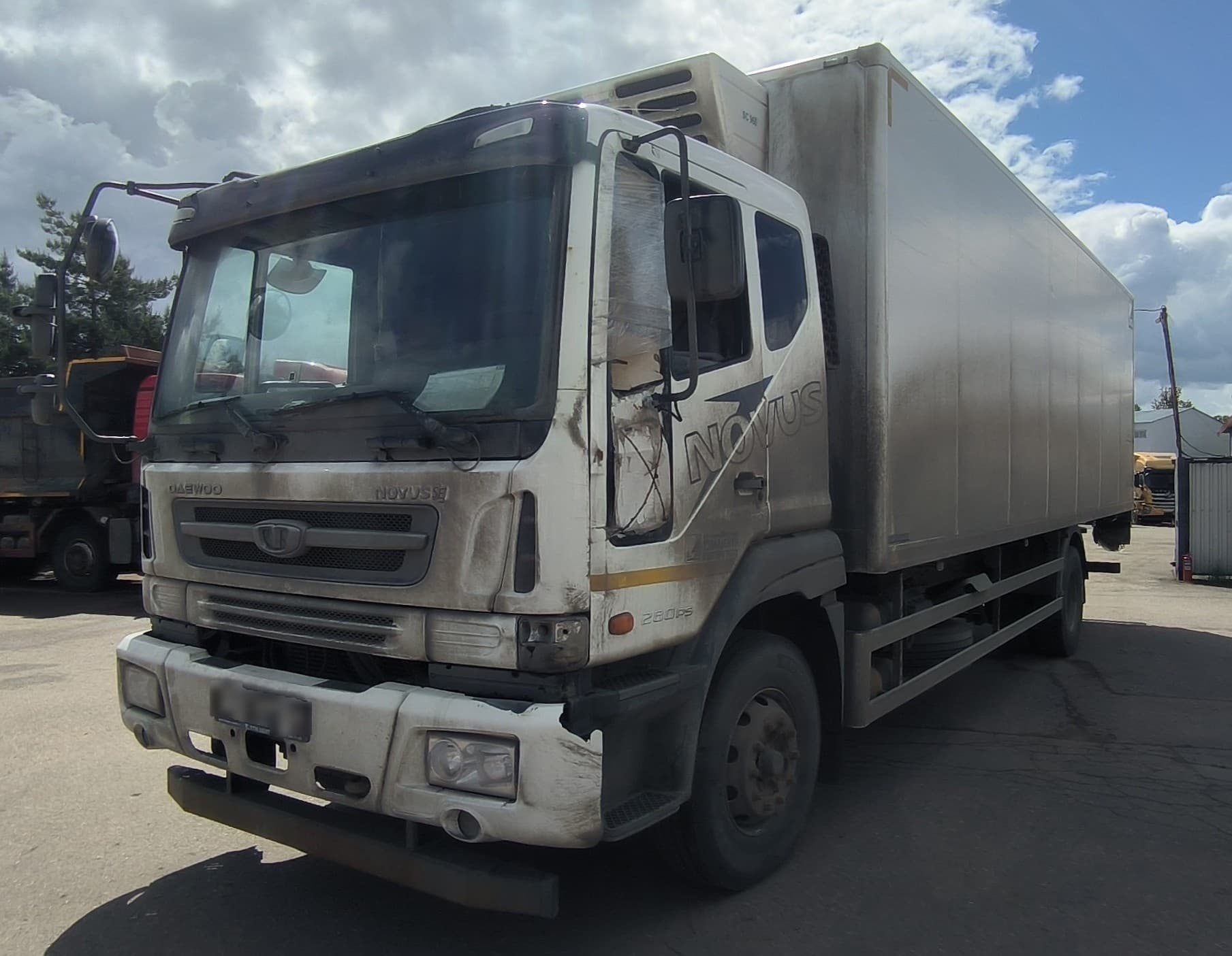 Daewoo NOVUS 4x2 Изотермический/рефрижератор - 1