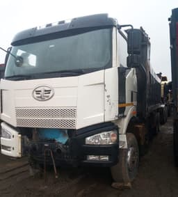 FAW J6 8x4 Самосвал - 1