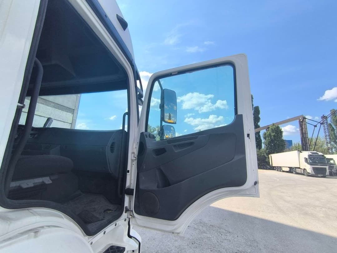 Камаз 5490 4x2 Седельный тягач - 7
