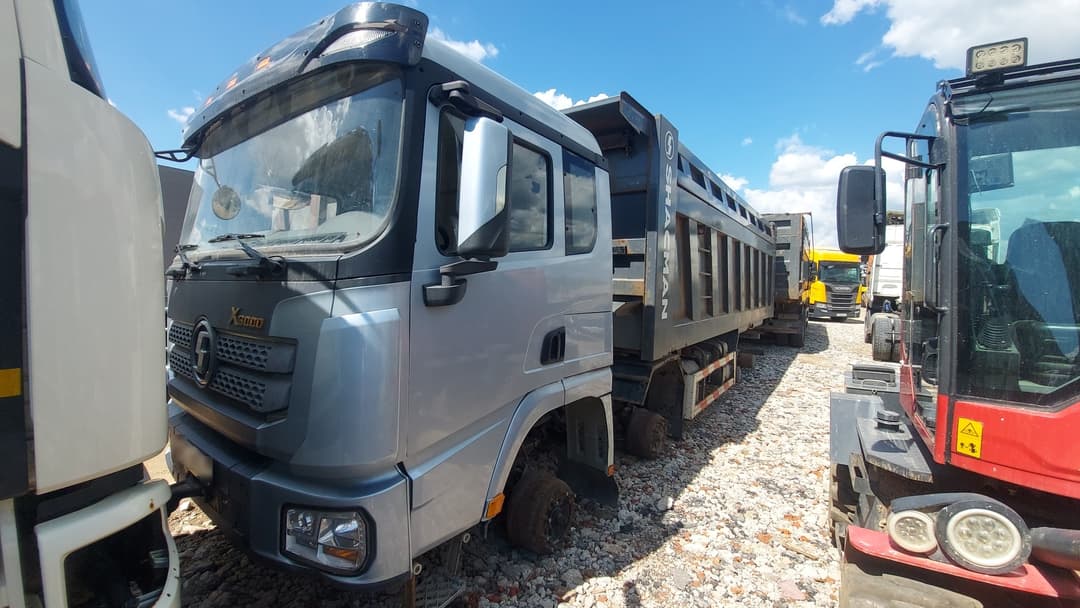 Shacman (Shaanxi) SX* 8x4 Самосвал - 1