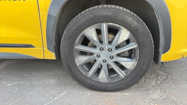 Exeed LX - 10