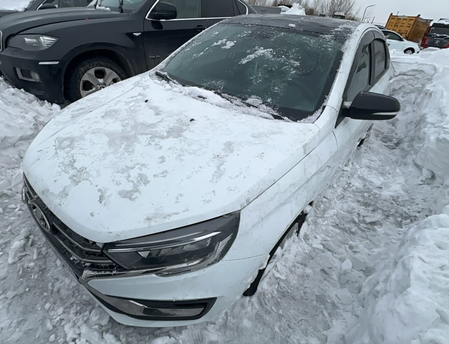Lada Vesta седан - 1