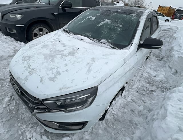 Lada Vesta седан - 1