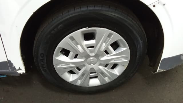 Geely EMGRAND - 10