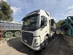Volvo FM 6x4 Седельный тягач - 1