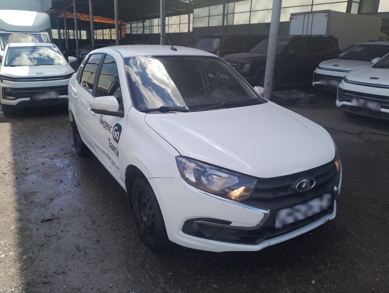 Lada Granta седан - 2