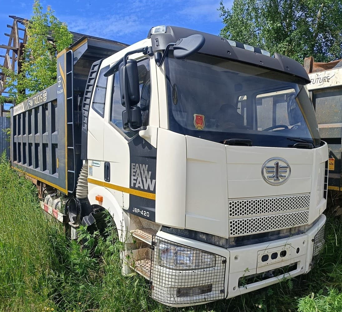 FAW J6* 6x6 Самосвал - 2