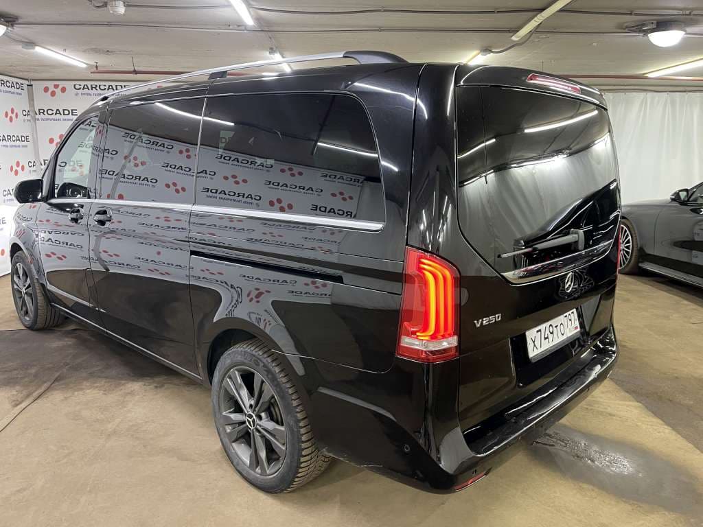 Mercedes-Benz V - 4