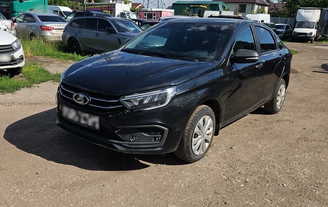 Lada Vesta седан - 1