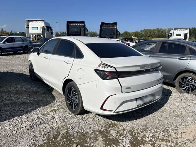 Baic U5 Plus - 4