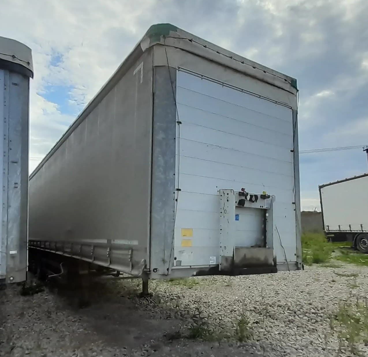 Schmitz Cargobull 9084 Полуприцеп шторный - 2