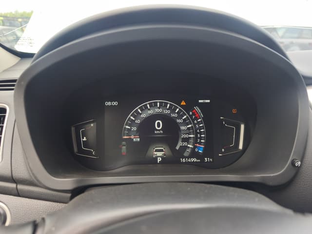 Mitsubishi Pajero Sport - 7