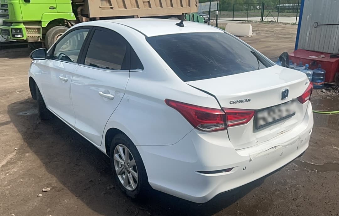 Changan Alsvin - 4