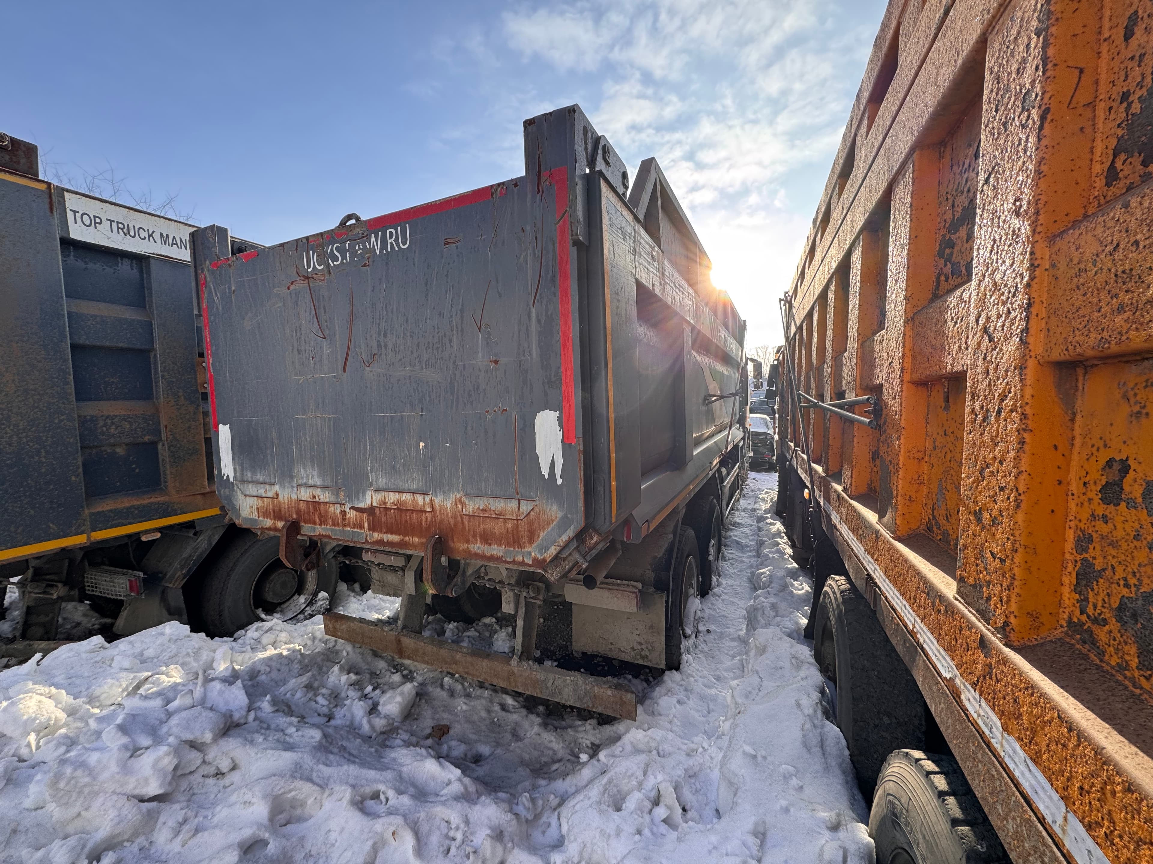 FAW CA 3310 8x4 Самосвал - 3