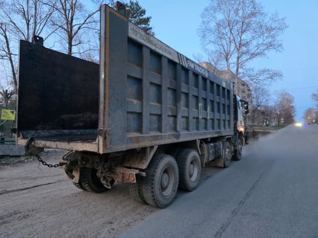 FAW CA 3310 8x4 Самосвал - 3