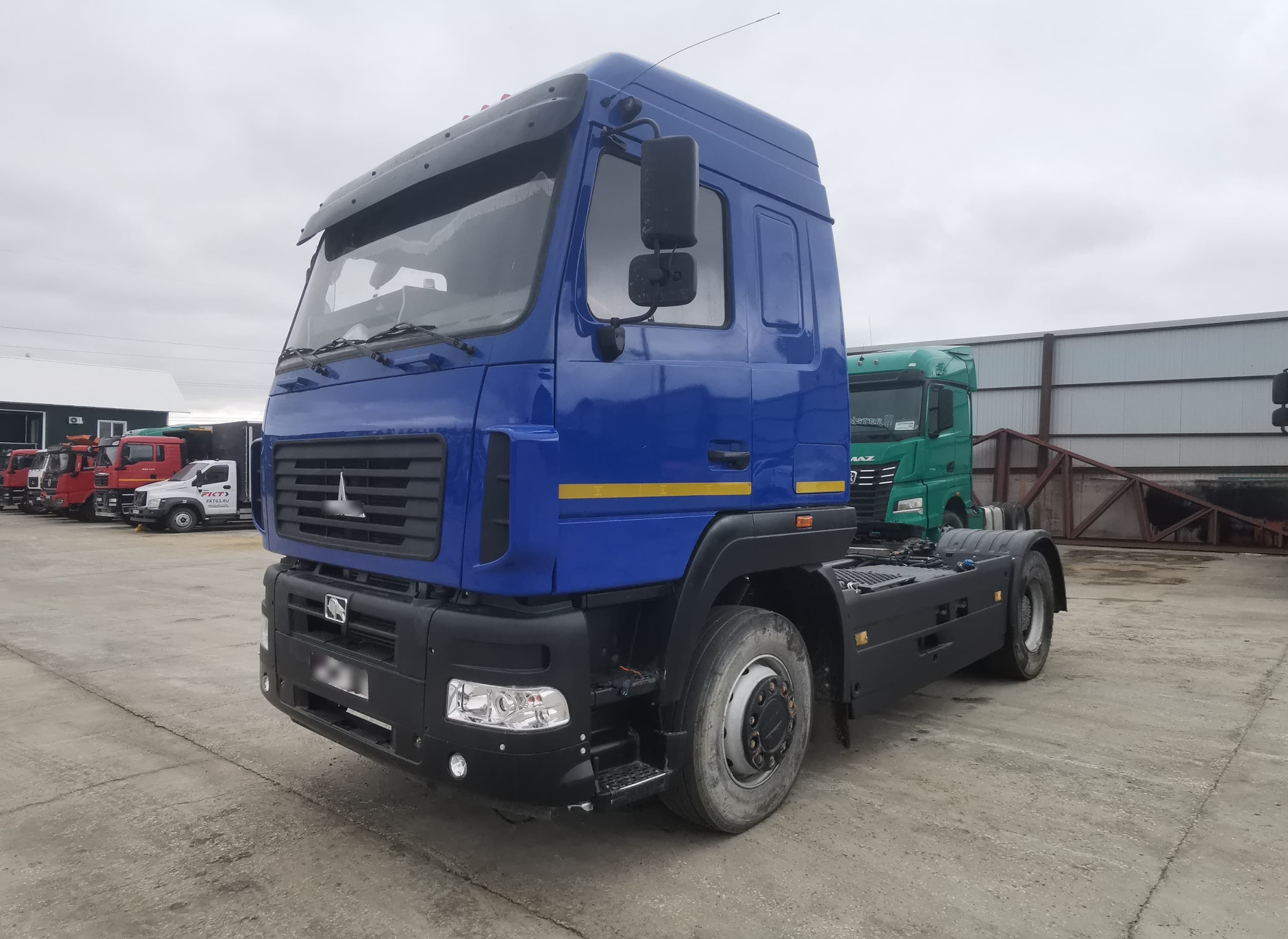 МАЗ 5440 4X2 Седельный тягач - 1