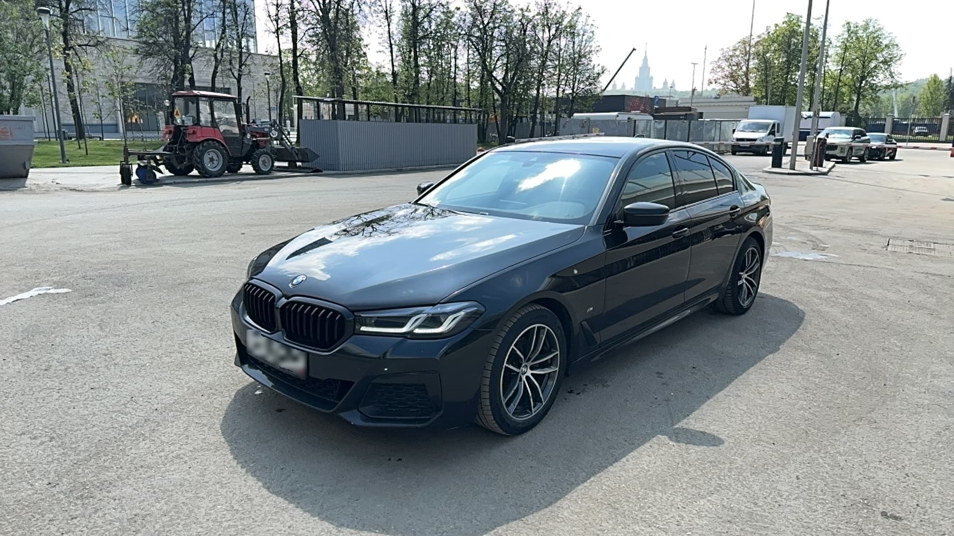 BMW 5 серия - 1